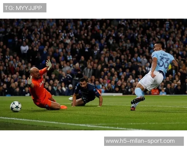 塔帅称赞球员点球大战表现冷静热苏斯展现出令人惊叹的韧性与决心